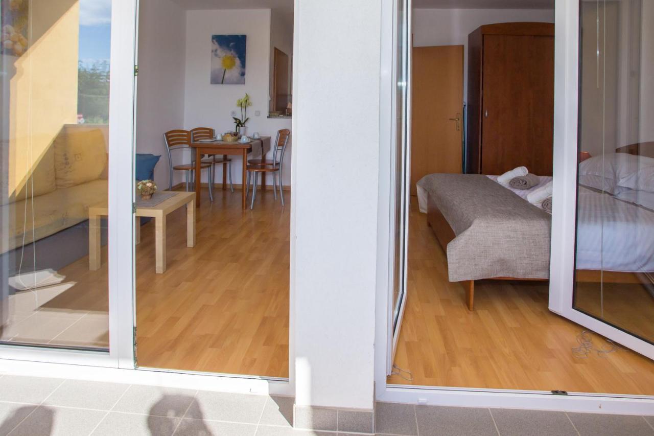 Apartman Vlado Lejlighed Vrsar Eksteriør billede
