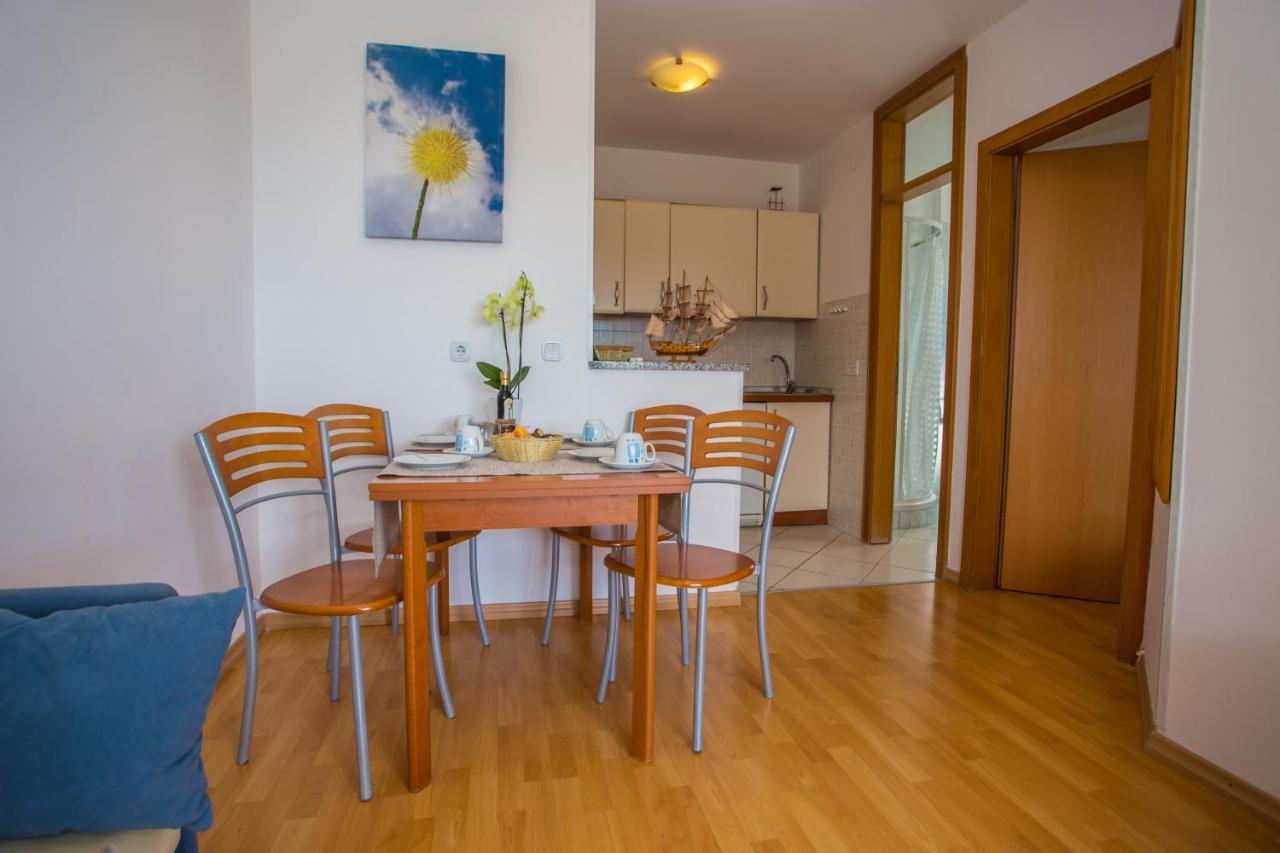 Apartman Vlado Lejlighed Vrsar Eksteriør billede