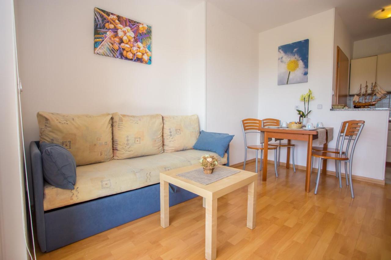 Apartman Vlado Lejlighed Vrsar Eksteriør billede